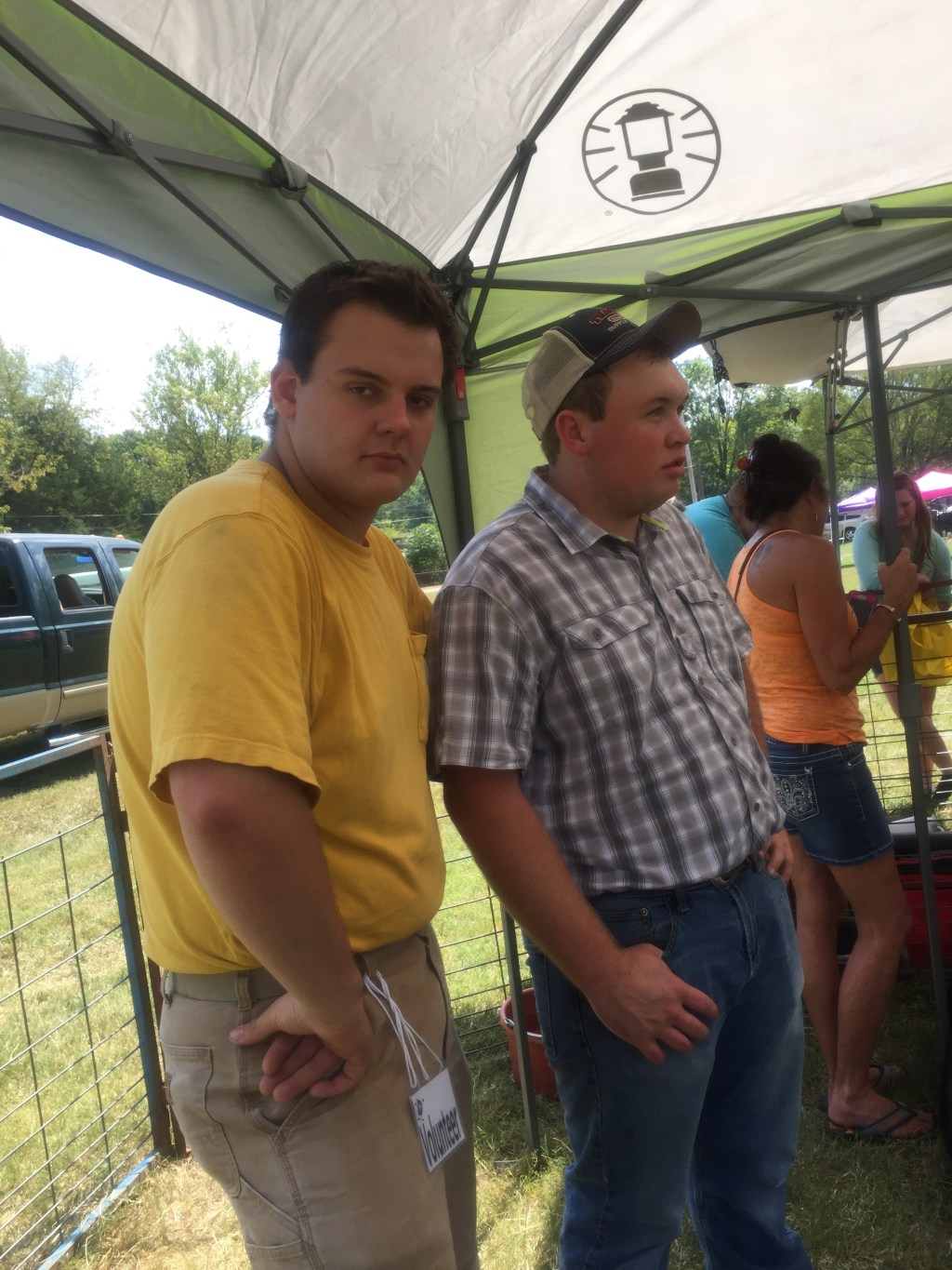 WVHS FFA complete community service at the Cowpea Festival